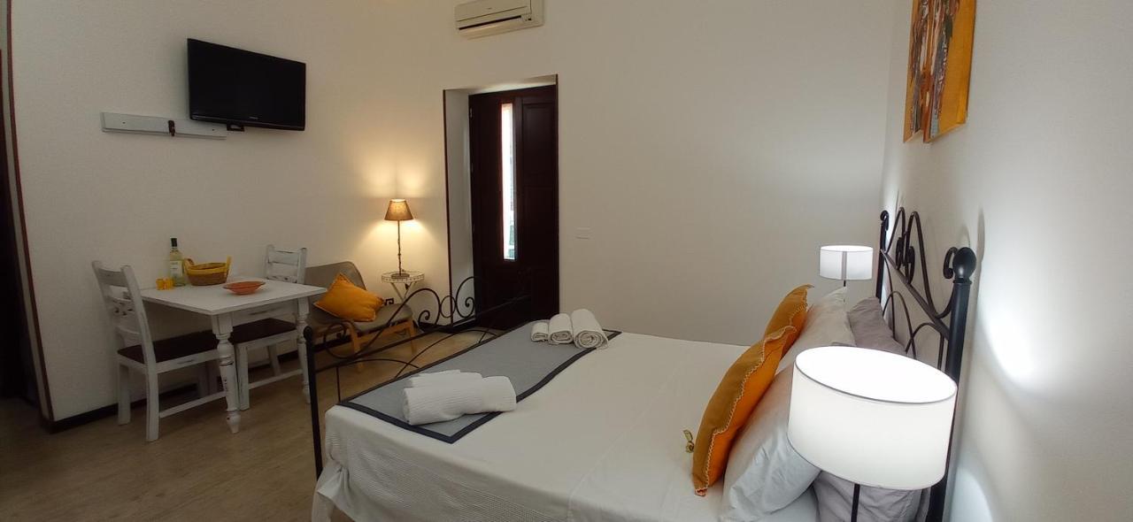 Il Rifugio Del Pirata Apartment Trapani Exterior photo
