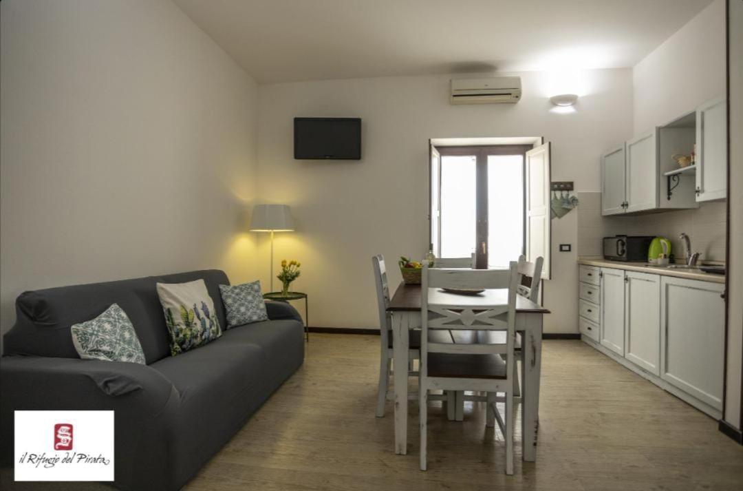 Il Rifugio Del Pirata Apartment Trapani Exterior photo