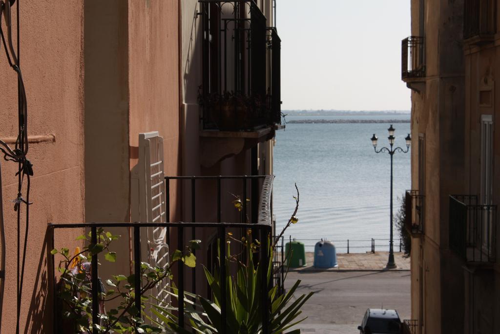 Il Rifugio Del Pirata Apartment Trapani Exterior photo